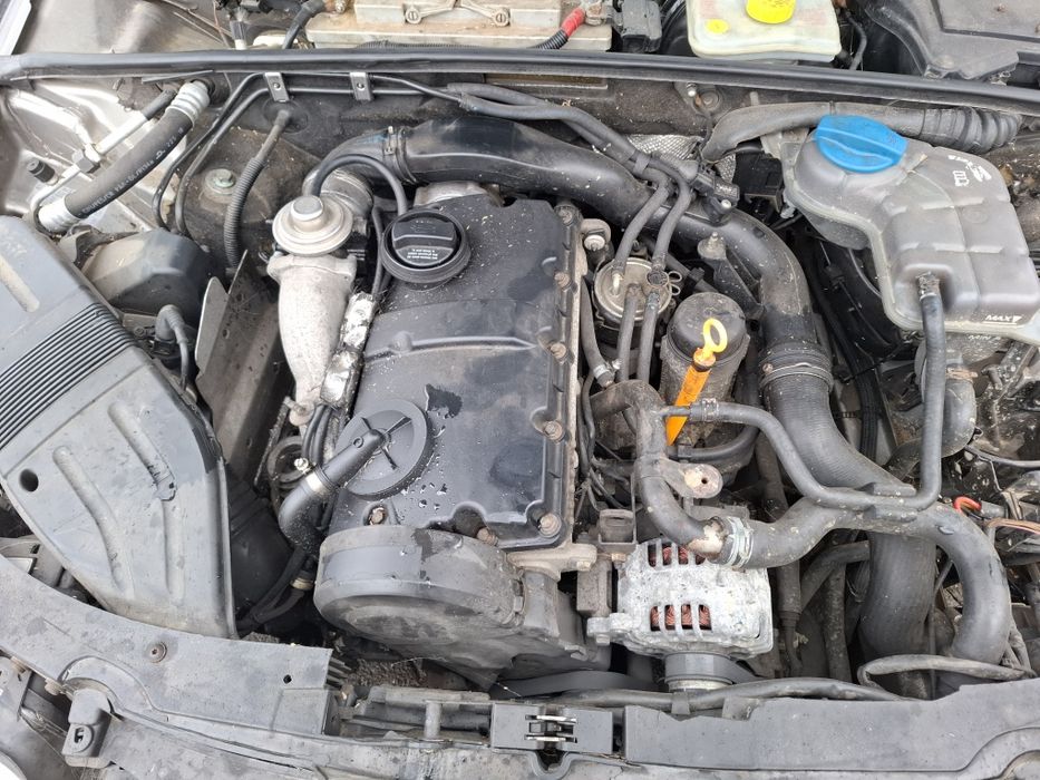 Elemente Caroserie Audi A4 B6 Sedan 1.9TDi 96kw 131cp Tip AVF Cutie 6 trepte An 2003