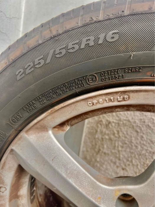 Гуми 225/55 R16 комплект с джанти