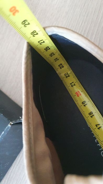 TOMMY HILFIGER sneakers dama textil bej marime 37 st f buna Curier OLX