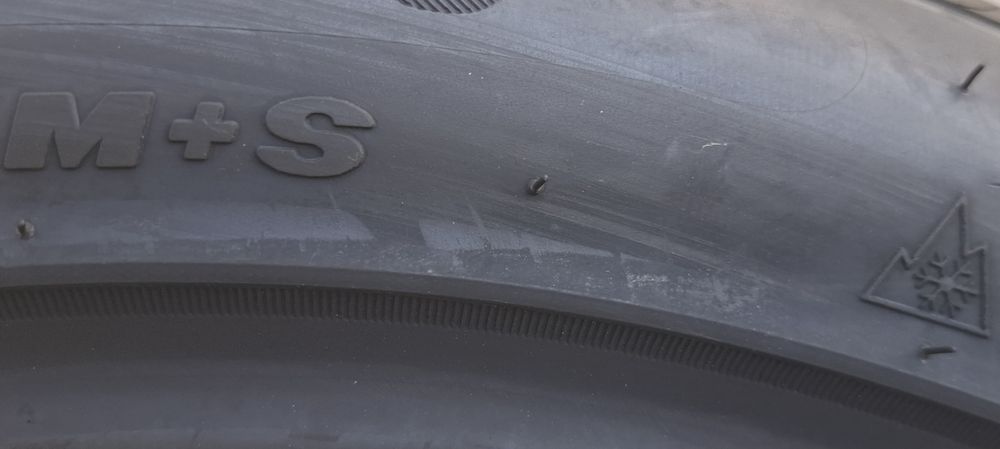 275/40 R20 106W GRIPMAX Suregrip All Season Anvelope Mixte M+S