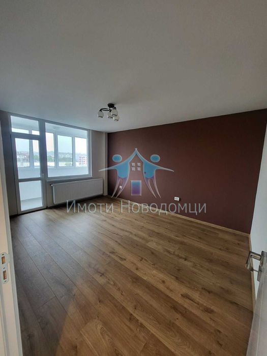 Продава се Тристаен апартамент в Шумен, Пазара - 97 кв.м за 1959 €/кв.м - Снимка #4