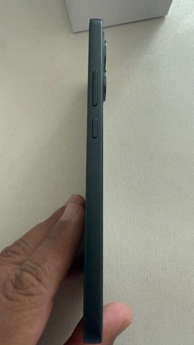 Продам абсолютно новый OPPO RENO 13F