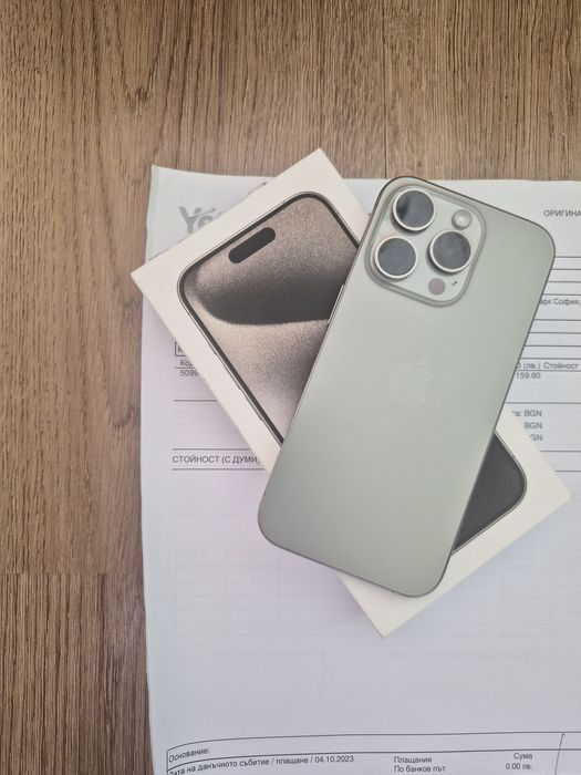 iPhone 15 Pro Natural Titanium 256GB
Natural Titanium