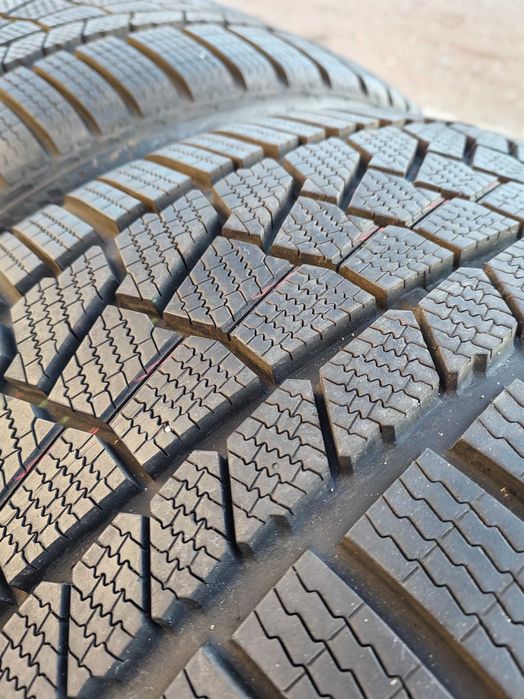 245 40 20 и 275 35 20 спорт пакет зимни гуми