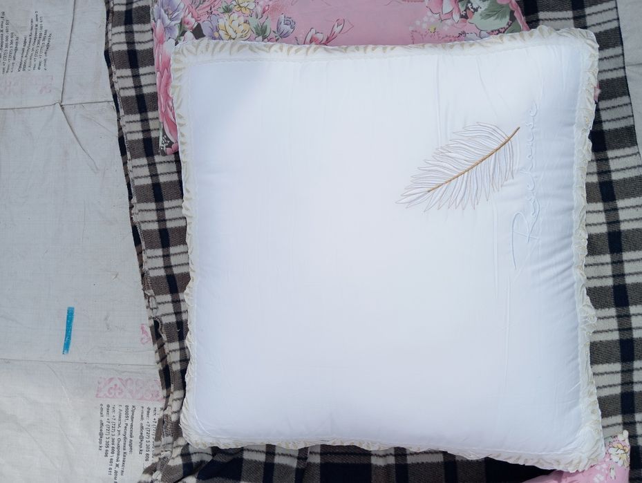 Продам новые подушки