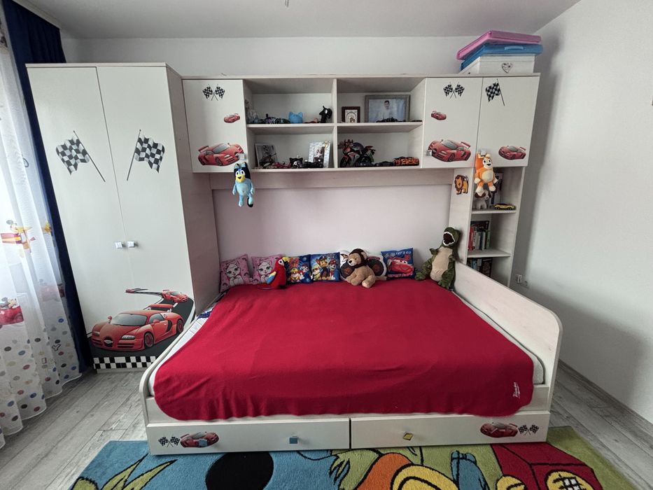 Mobilă dormitor copii / tineret – stare foarte bună