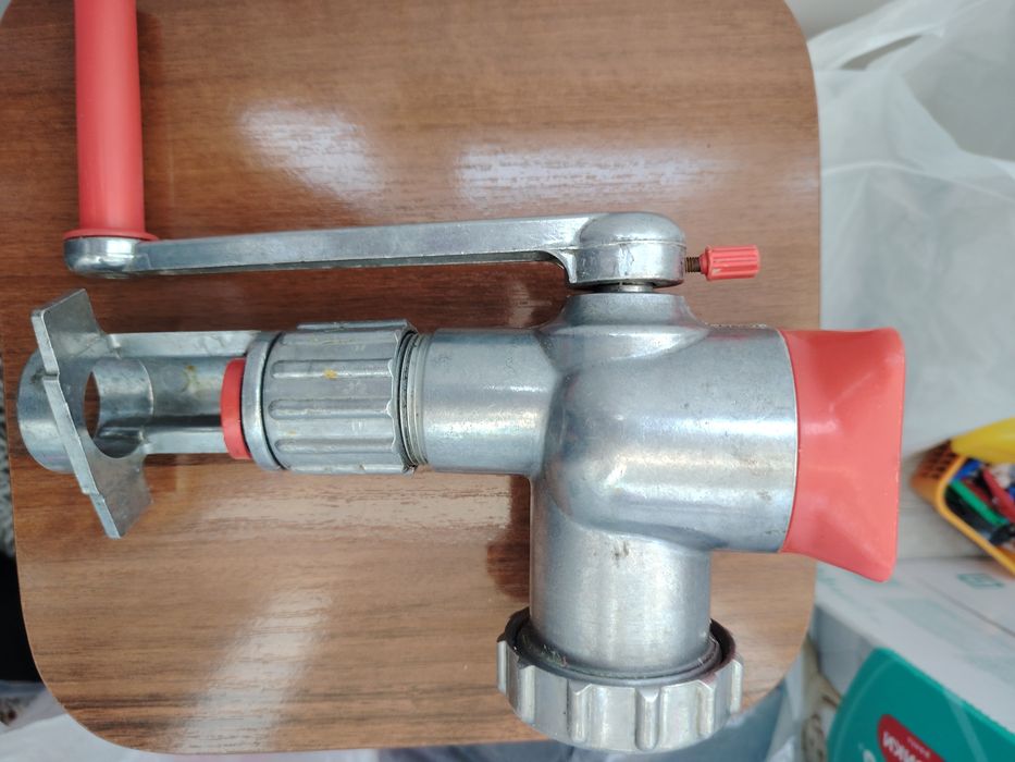 Мясорубка ручная