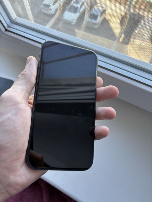 Айфон 11 64гиг 60тыс