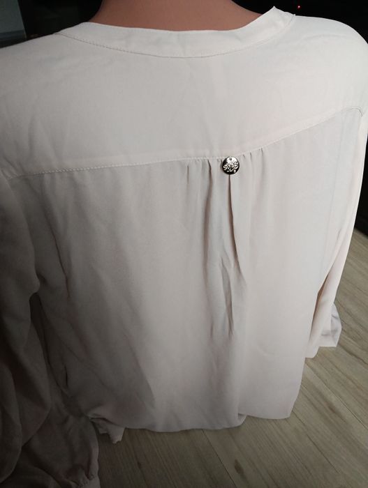 Дамски ризи, Кенсол, Юнона