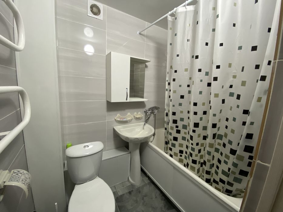 Сдам люкс 1.5 в центре