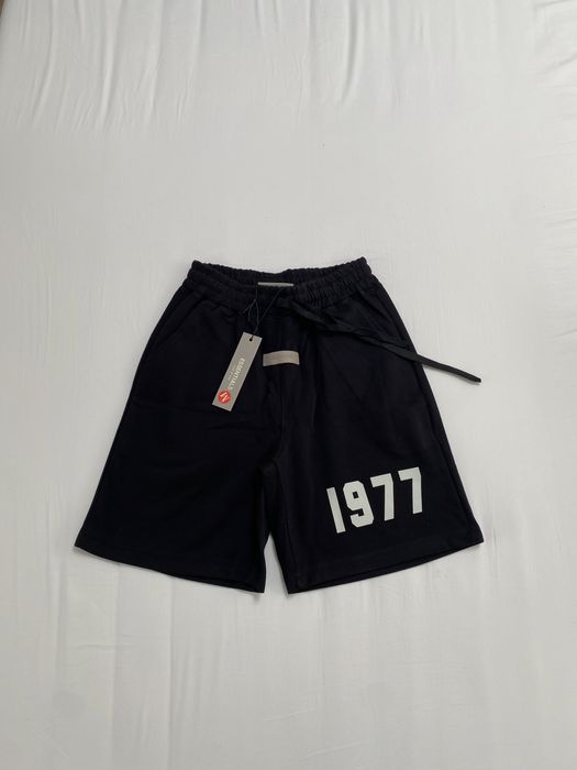 Pantaloni scurti Essentials FOG M/L
