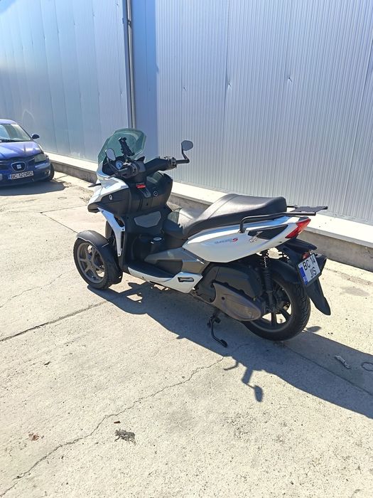 Vând Quadro 350s