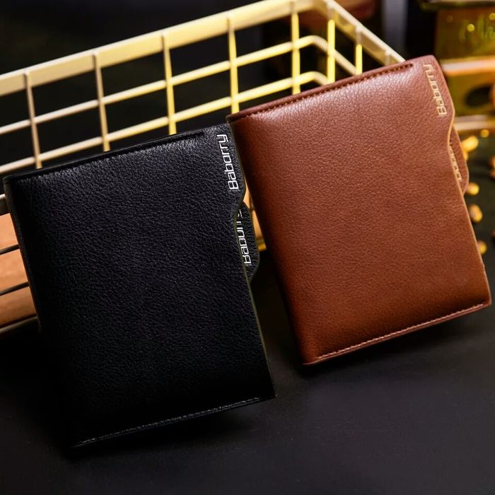 Стилен мъжки портфейл с RFID защита