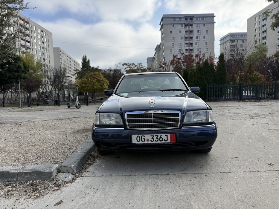 Mercedes-Benz C