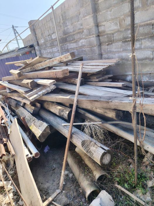 Ағаштар б/у материалдар