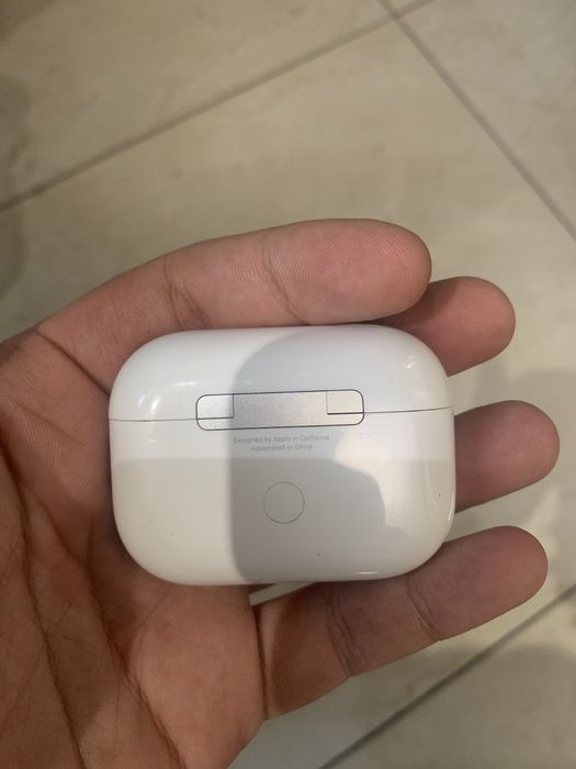 Продам AirPods Pro
