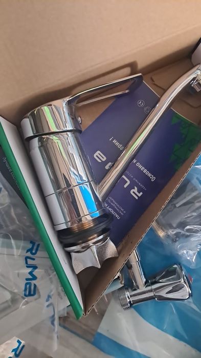 Продам смеситель новая