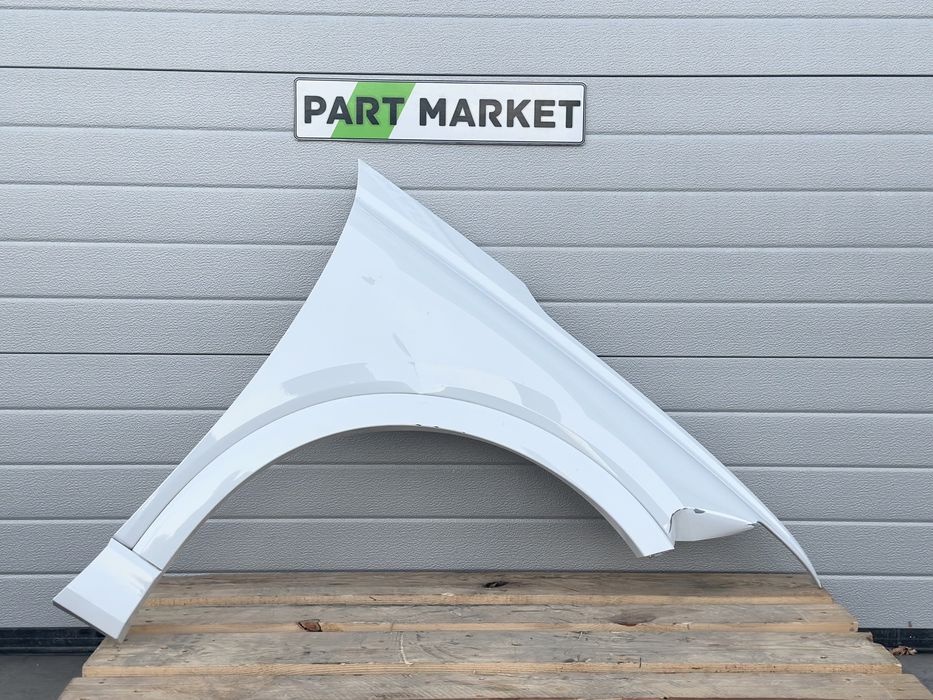 Десен калник AUDI Q4 E - TRON