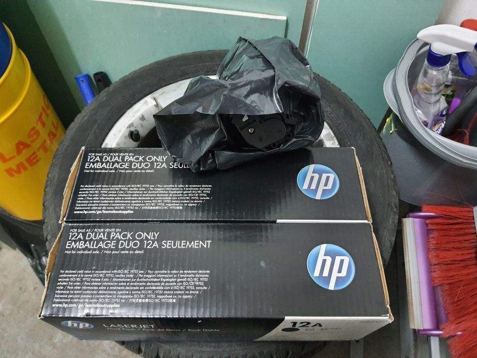 Cartușe alb negru+color