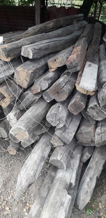 Vand grinzi stejar,din demolari,90 ani,ferestre.