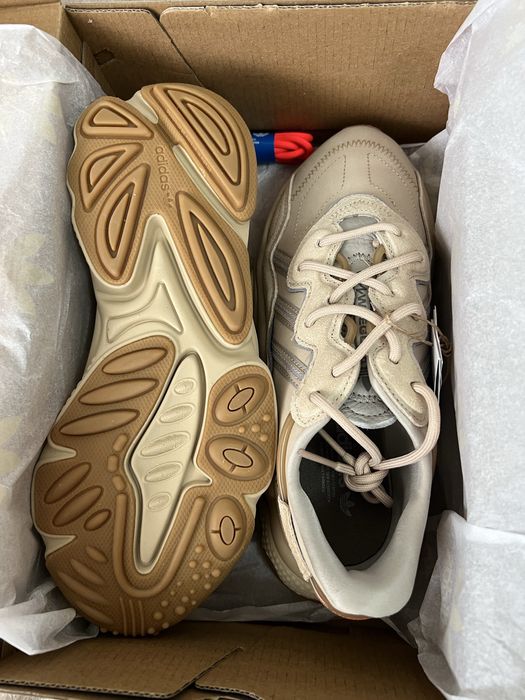 adidas Originals OZWEEGO