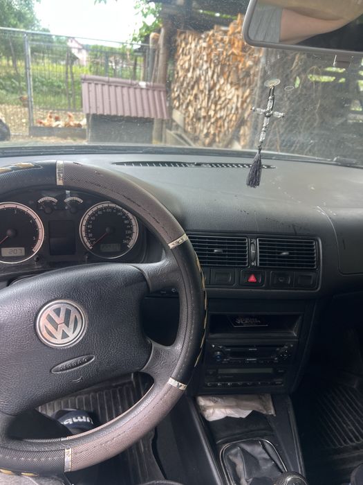 VOLKSWAGEN Golf 2004 — imagine 5