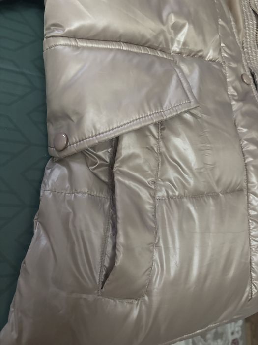 Пуховик женский с капюшоном