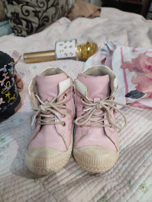 Ботинки сапоги сапожки 24 и 27 размер