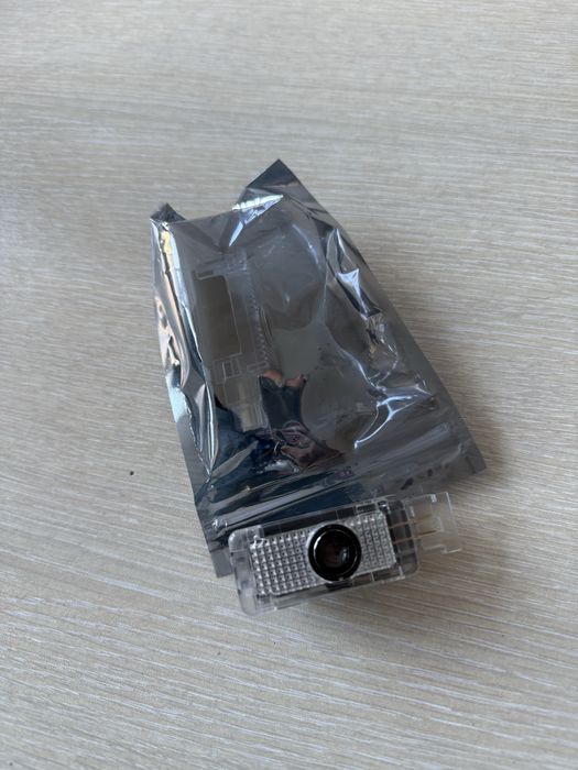 Лого светлини Mercedes-Benz за врати w203