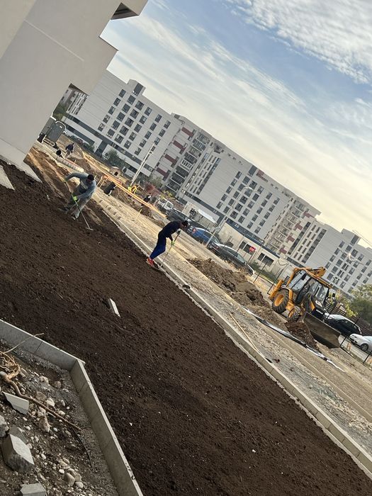 Inchiriez utilaje si execut lucrari apa, canalizare, gaze, terasamente