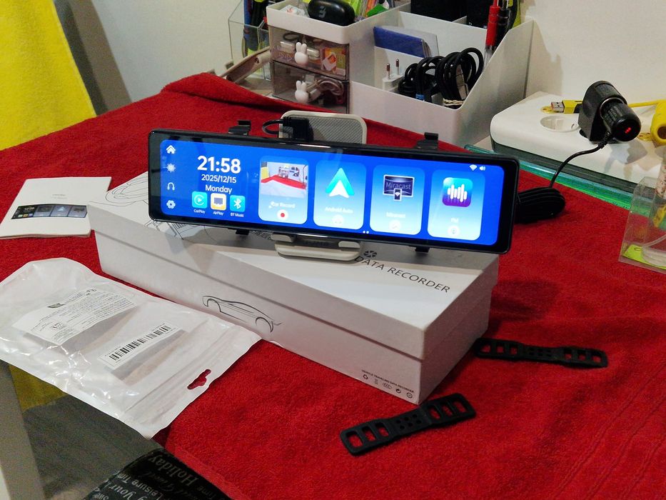 Oglinda auto retrovizoare FHD - Car Play Wi-fi  cu android  13