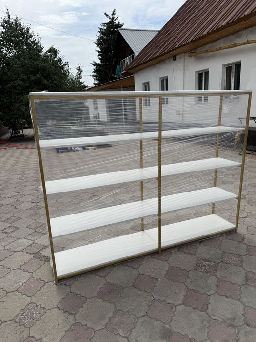 Продам стеллаж для магазина