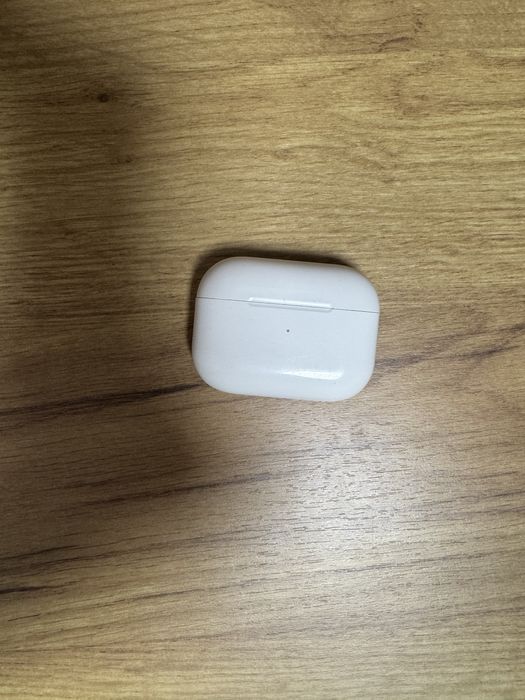 Продавам слушалки Airpods pro 2 оригинални