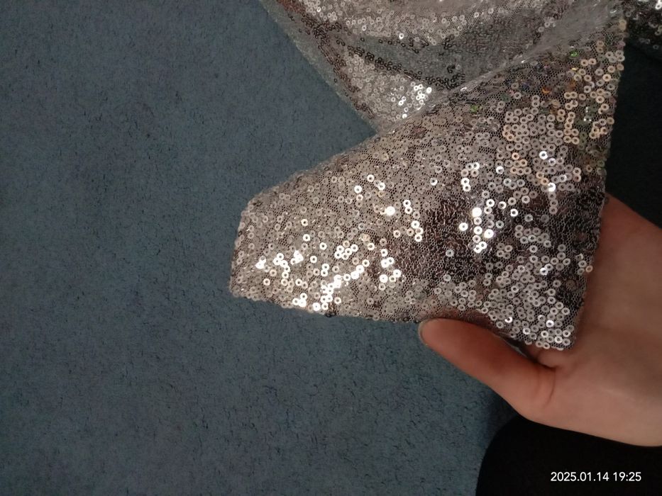 Продам костюм концертный