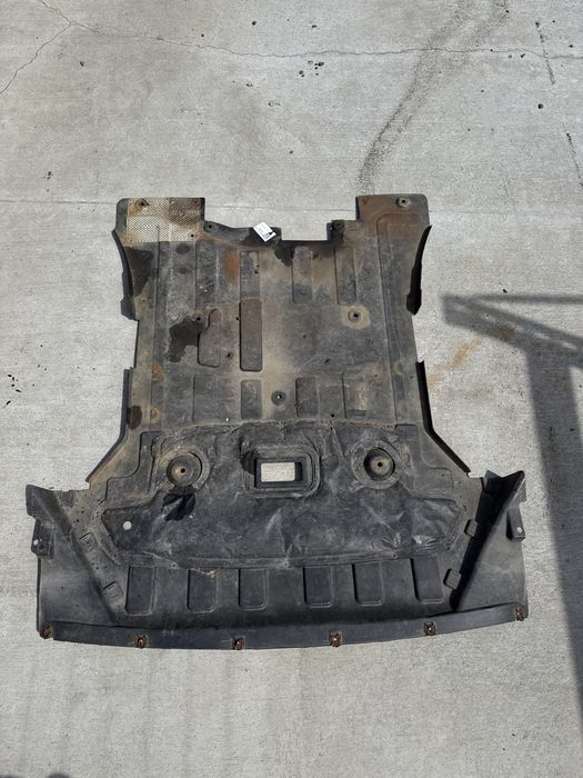 Scut motor Bmw x3 F25 scut cutie /lateral