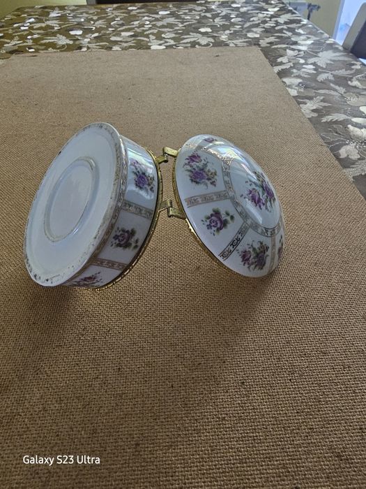 Кутийка за бижута