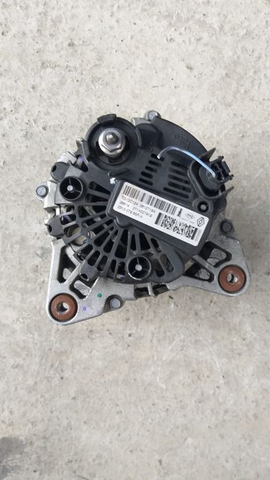 Alternator Renault Captur 1.5 DCI cod 2612718A an 2012 - 2018 Kangoo