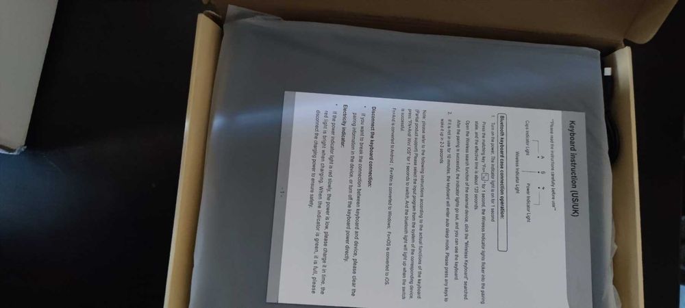 ROOFEI за iPad Pro 13-inch (M4)2024 Калъф с клавиатура,3 зони, 7 цвята