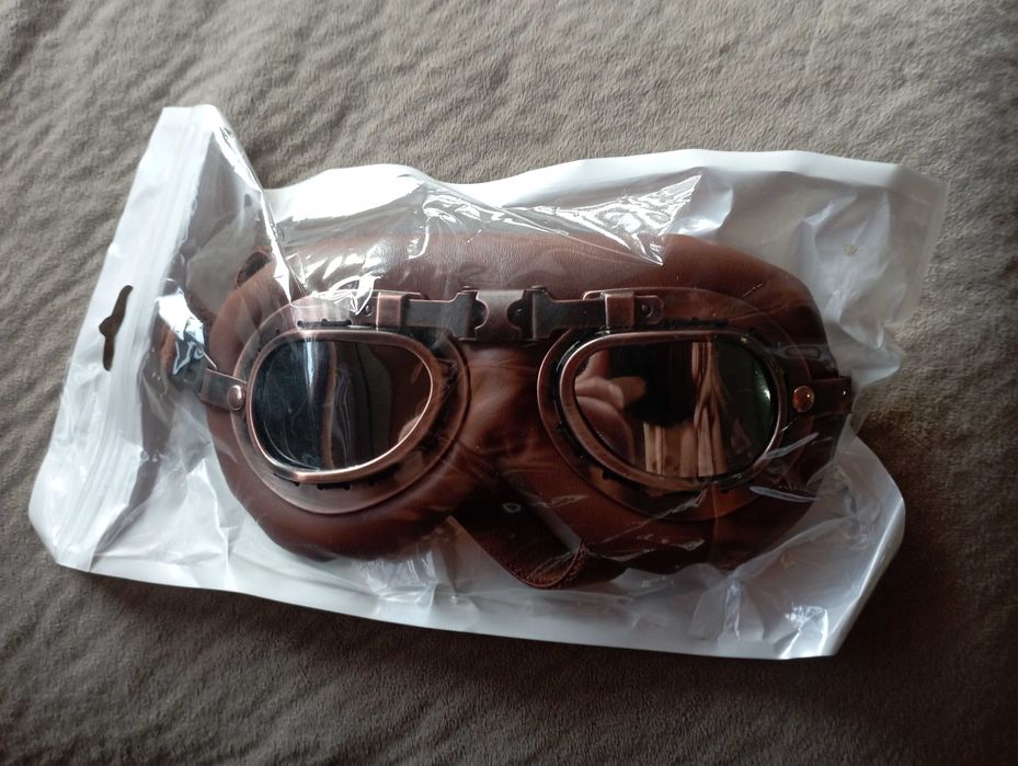 Ретро очила перфектни за ски, мотор, колоездене