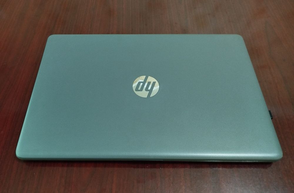 HP Laptop 15-da0xxx sotiladi!