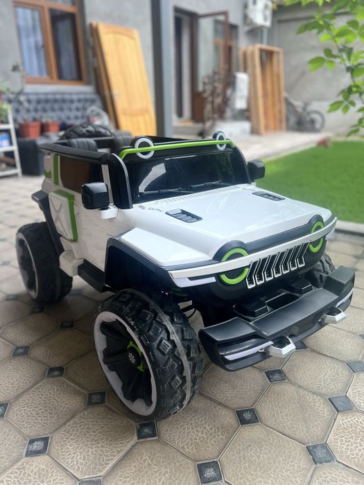 Detski elektromobil