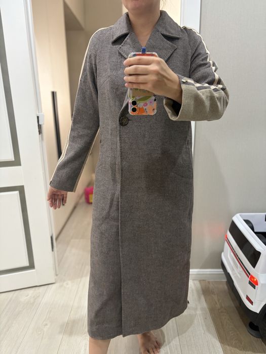 Продам женское пальто