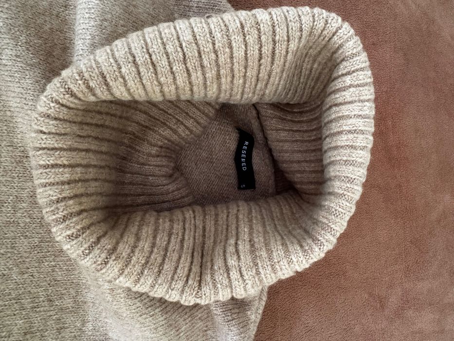 Пуловен oversized reserved