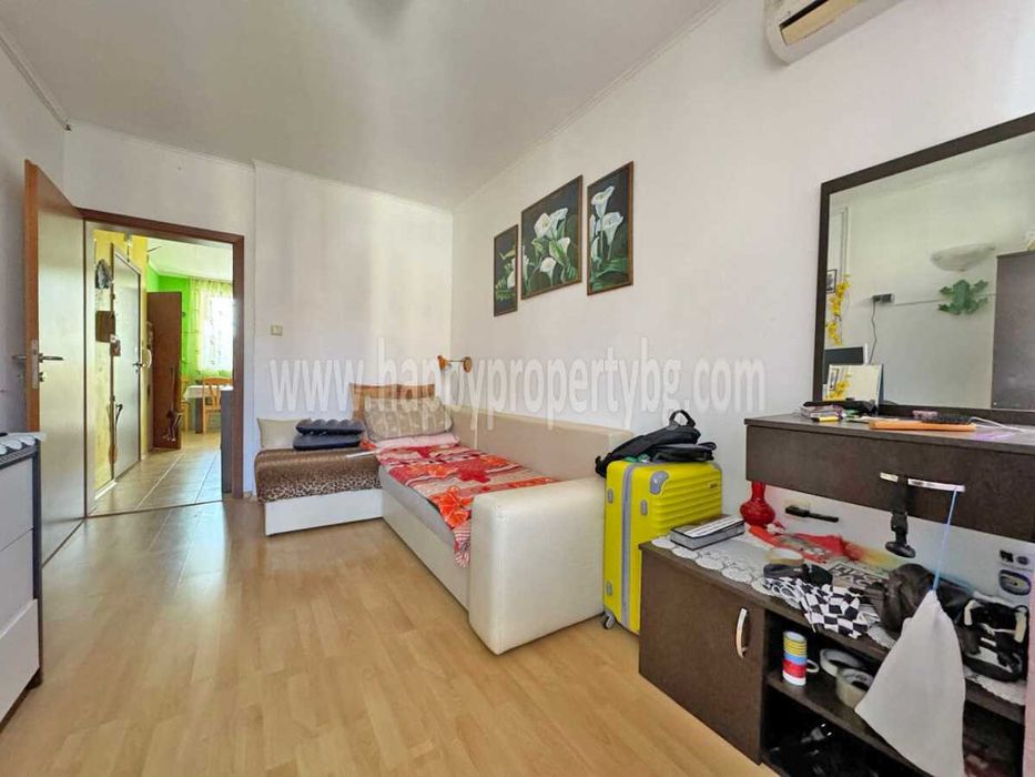 Продава се Тристаен апартамент в к.к. Слънчев бряг - 60 кв.м за 1084 €/кв.м - Снимка #2