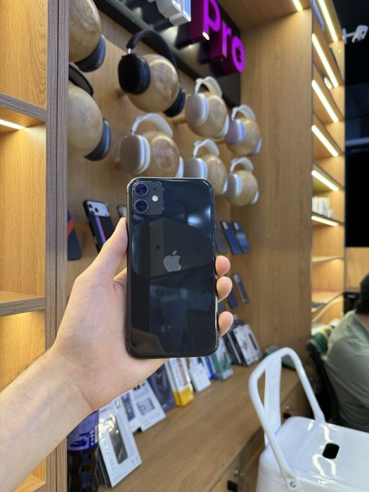 Iphone 11 Black sotiladi