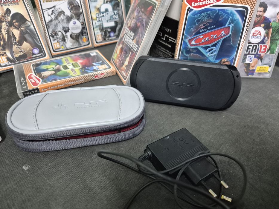 Soni psp E1004 конзола за игра.