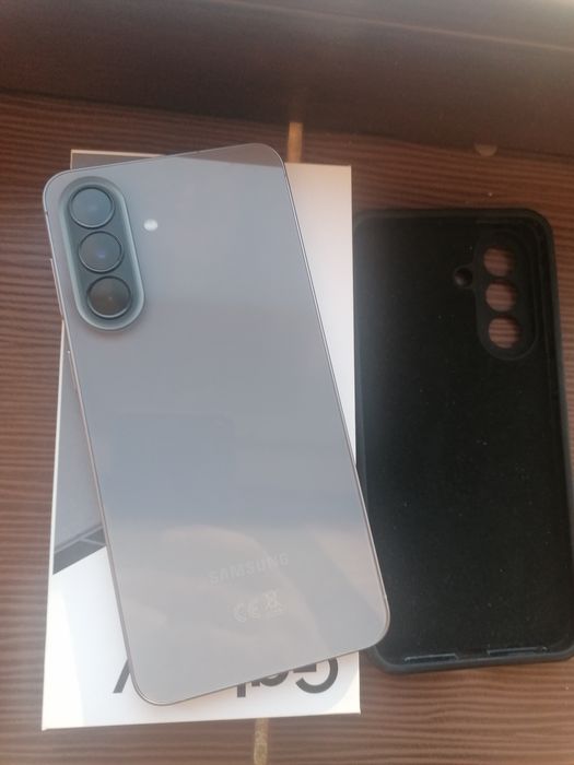 Samsung galaxy A57