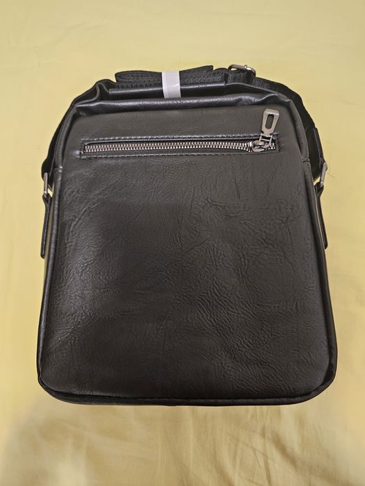 Мъжки чанти от еко кожа