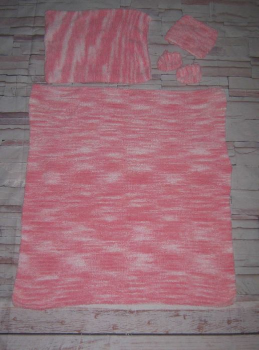 Бебешки комплект в розово + подарък