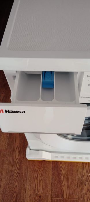 Стиральная машина Hansa